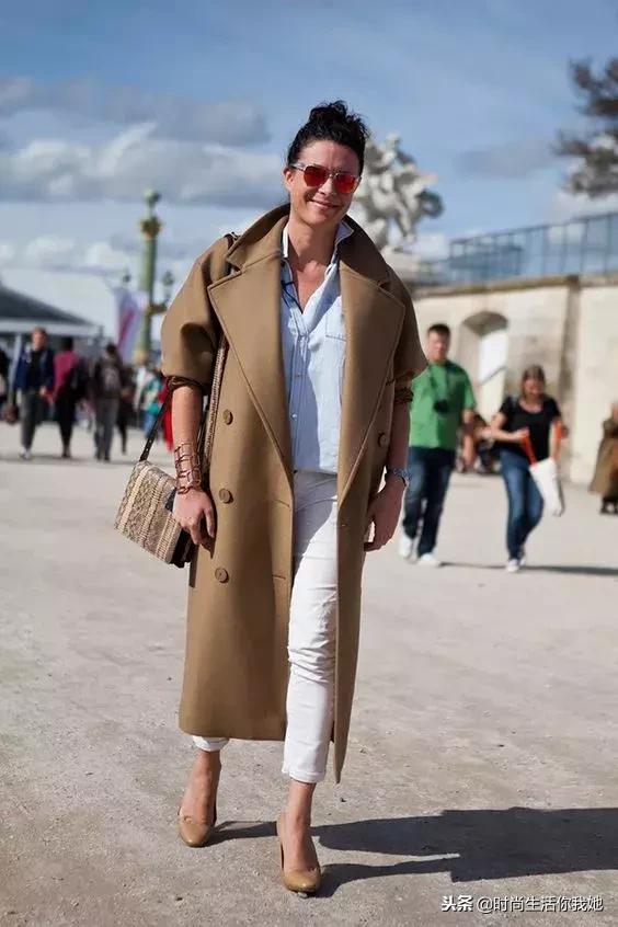 颜色可以是百搭的浅驼色（永不褪色的优雅）(6)