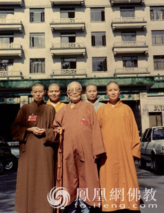 传奇一生!纪念“当代第一比丘尼”隆莲法师诞辰110周年