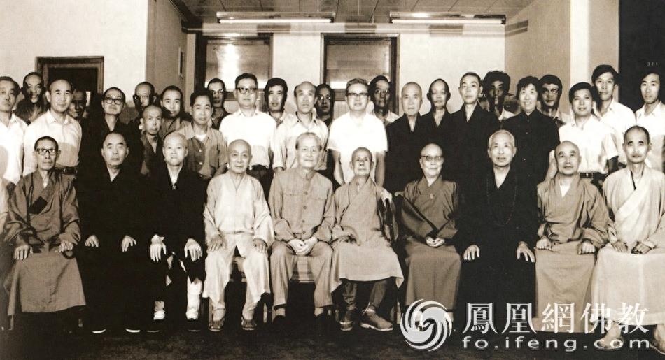 传奇一生!纪念“当代第一比丘尼”隆莲法师诞辰110周年