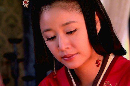 窦皇后比吕后高明在什么地方?