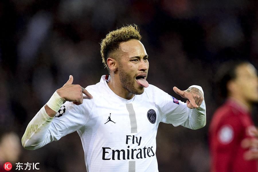 内马尔造3黄1球击溃利物浦 与队友超燃庆祝引爆全场